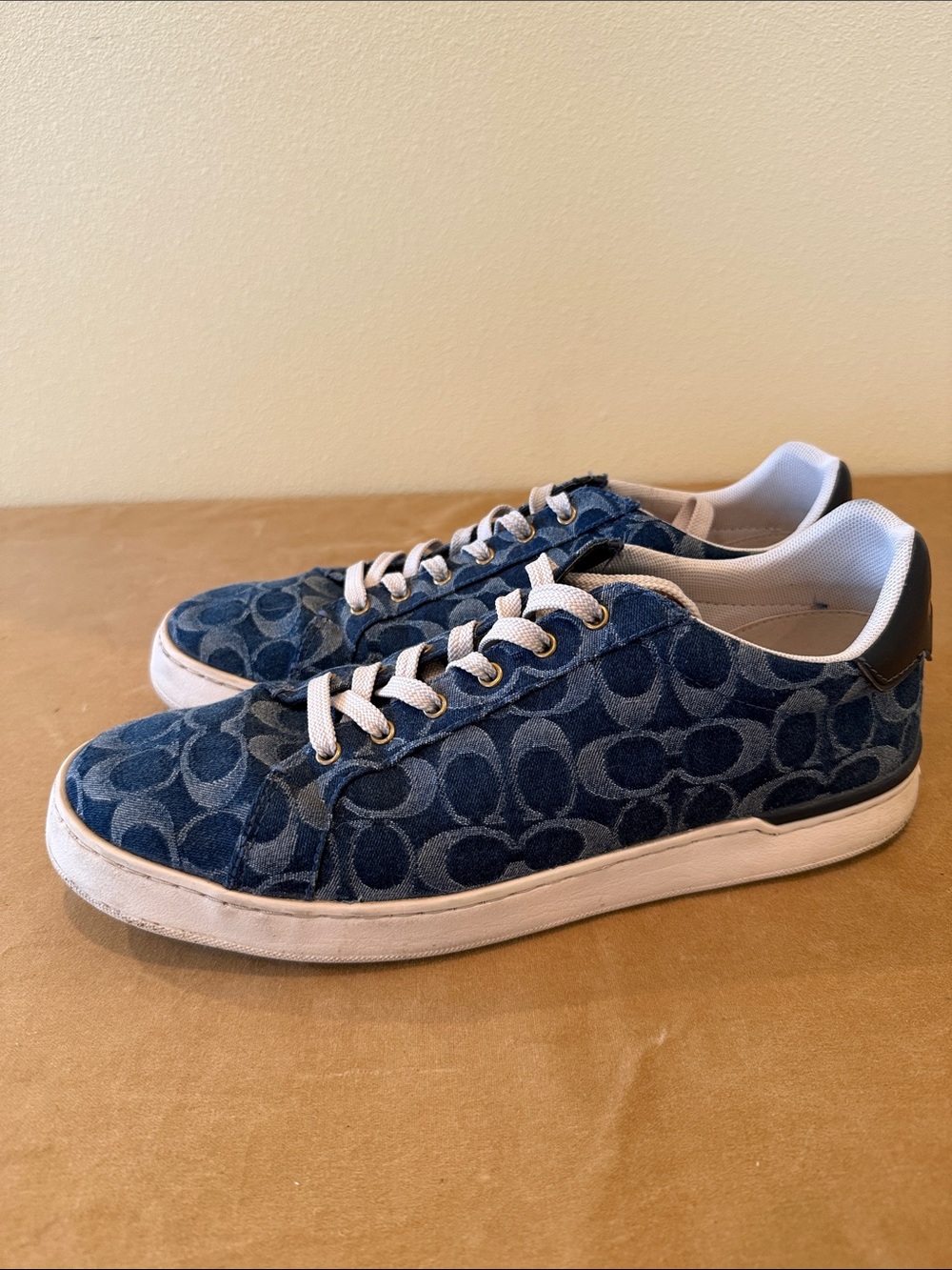 Coach Blue Signature Pattern Low-Top Sneakers